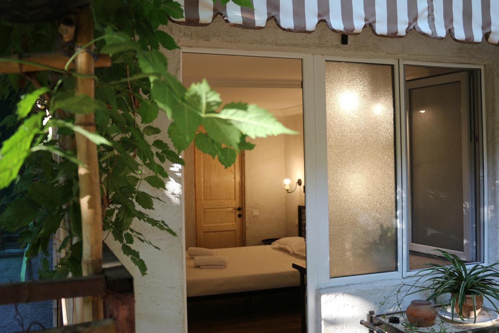 Cozy Zandukeli N15 - Centre Tbilisi